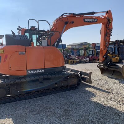 Gebrauchtmarkt Doosan DX 140-5 LCR