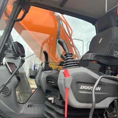 Gebrauchtmaschinen Doosan DX350 LC-7